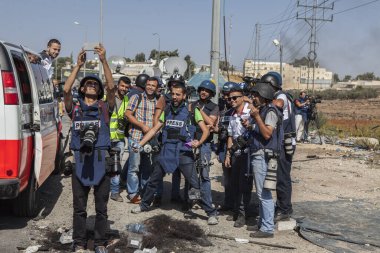 BANKI - ISRAEL - PALESTINYA KONFİKASI