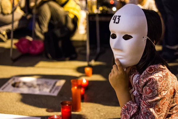 Мадрид Похищение Айотзинапы Мексиканское Посольство Протест — стоковое фото