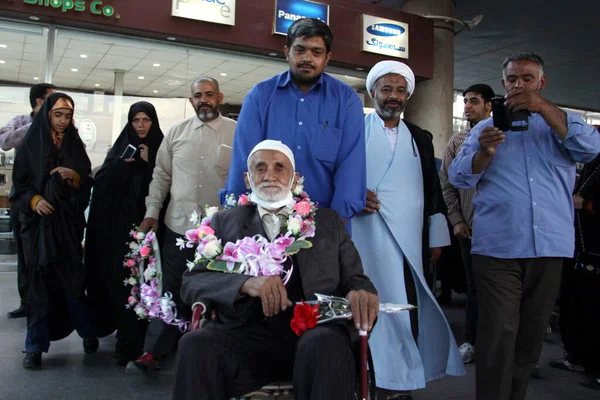 Hajj Pilgrims Arrived Tehran Iran October 2015 Saudi Arabia Pilgrims — Stock Photo, Image