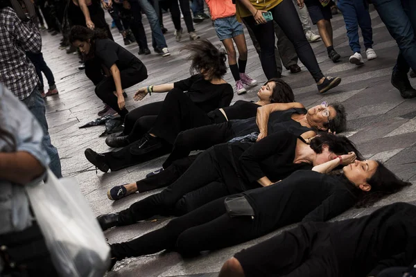 Madrid Mensen Die Protesteren Tegen Geweld Tegen Vrouwen — Stockfoto