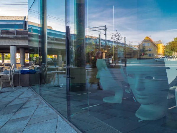 Mirror Glass Skoyen Station — Stock Photo, Image