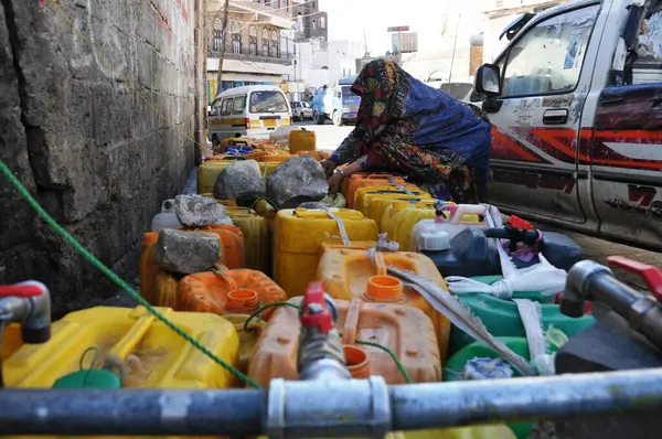 YENİ. Noel Baba. Su Krizi 'nden. POVERTY 