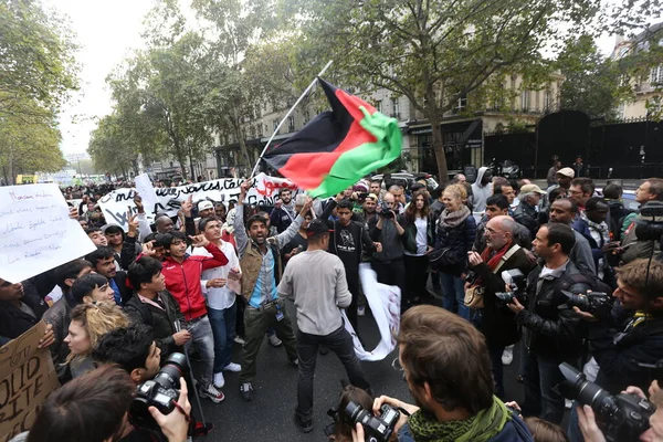 Paris France Protesters Refugee Demonstration — Stock Photo, Image