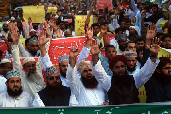 Pakistan Manifestazioni Mumtaz Qadri — Foto Stock