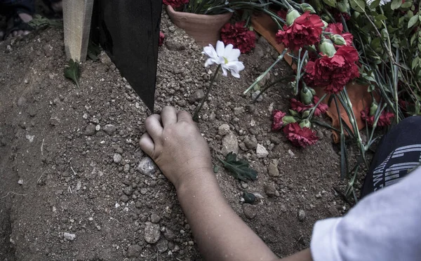 Ankara Patlaması Sonrasında Düzenlenen Cenaze Töreninin Editoryal Görüntüsü Zmir Türkiye — Stok fotoğraf