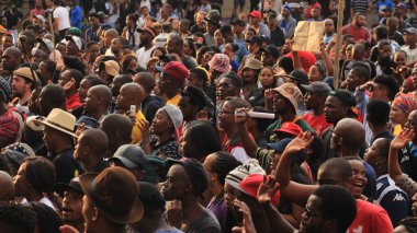 Güney Afrika - Öğrencilerle serbest protesto 