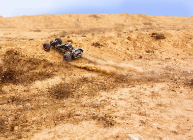 hobi radyo kontrollü araba yarışı 