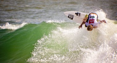 Quiksilver ve Roxy Pro Dünya Şampiyonası