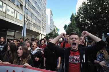 GREECE, Atina: Binlerce öğrenci-protestocu 2 Kasım 2015 'te Atina, Yunanistan sokaklarını doldurdu.