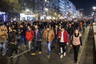 Romanya, Bükreş - 10 Ağustos 2018: Romanya 'da siyasi protestolar