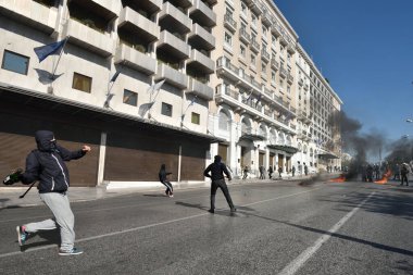 GREECE ATHENS - Avrupa Birliği kurtarma kredisine karşı grev