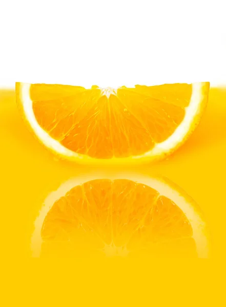オレンジジュースのスライス クローズアップショット — ストック写真