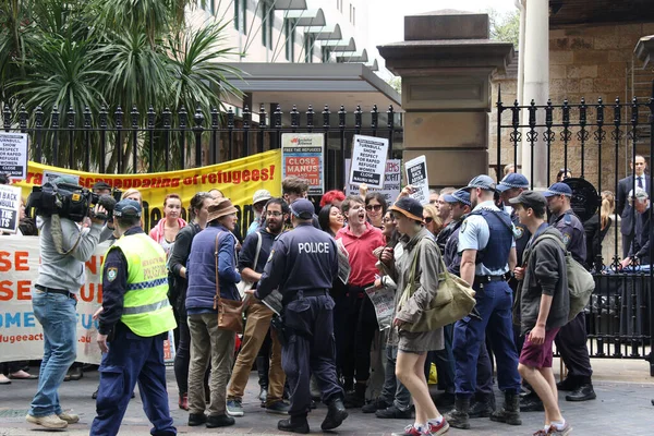 Sydney Transfield Protest Agm Nauru — Stock Photo, Image