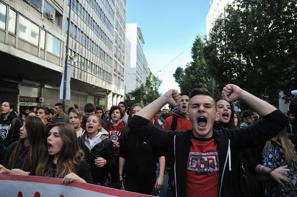 Greece Atina Binlerce Öğrenci Protestocu Kasım 2015 Atina Yunanistan Sokaklarını — Stok fotoğraf