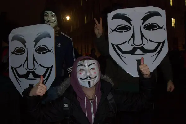 2014 伦敦的抗议者游行反对世界各地的政府腐败 在伦敦 2014 — 图库照片
