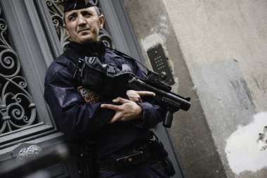 Paris 'in terör saldırısı sırasındaki gündüz görüntüleri  