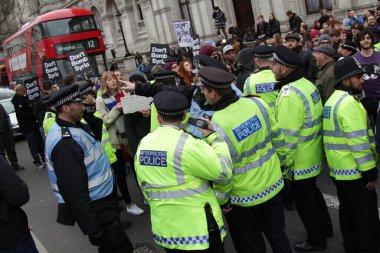 LONDRA - BİRLİK KINGDOM - Savaş karşıtı gösteri