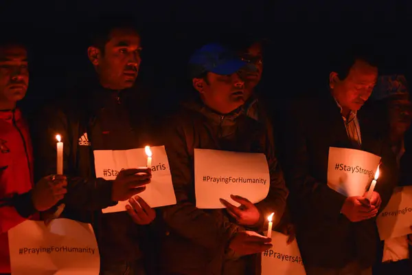 Nepal Vigil Candlelight Paris Attacks —  Fotos de Stock