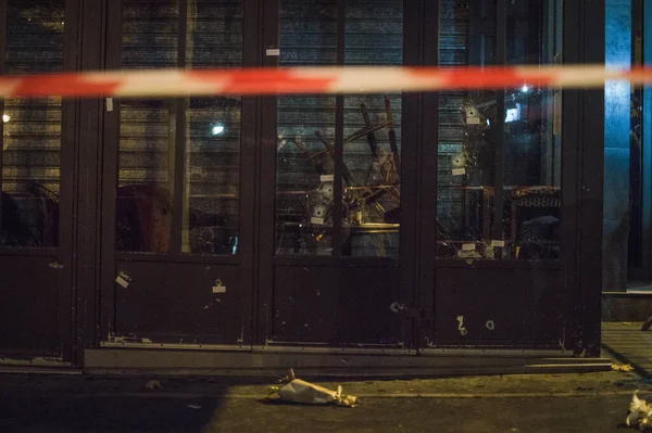 フランスパリ テロ攻撃の犠牲者のトリビュート — ストック写真