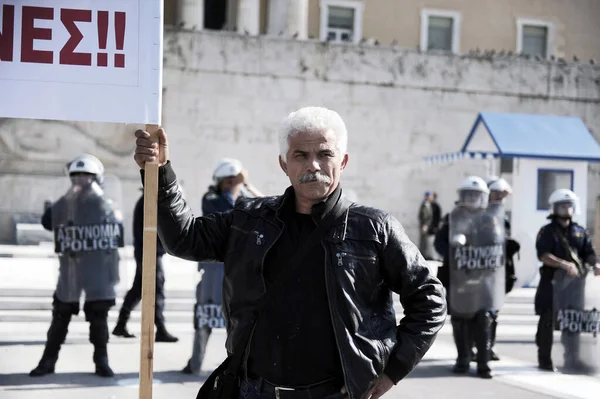 Greece Athens Avrupa Birliği Kurtarma Kredisine Karşı Gösterilerde Ayaklanmalar — Stok fotoğraf