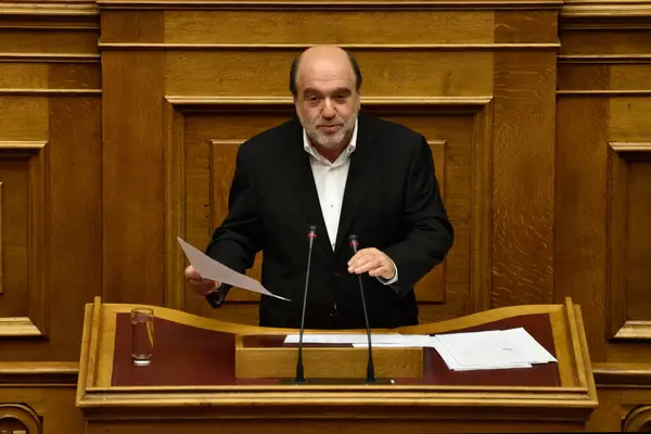 Kreikka Ateena Varavaltiovarainministeri Tryfon Alexiadis Puhuu Kreikan Kreikan Parlamentille Joka — kuvapankkivalokuva