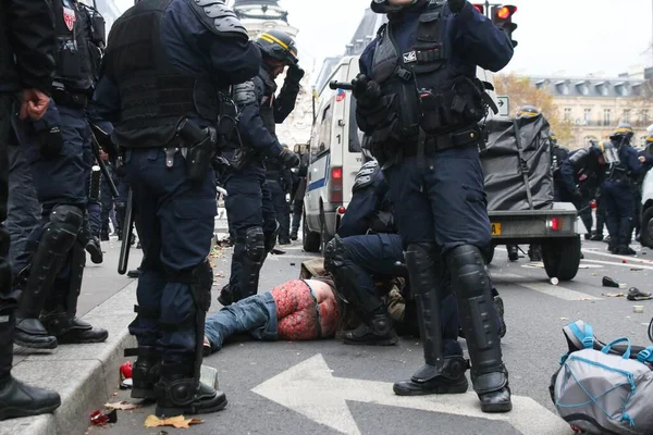 França Paris Motins Durante Demonstração Aquecimento Climático Cop21 — Fotografia de Stock