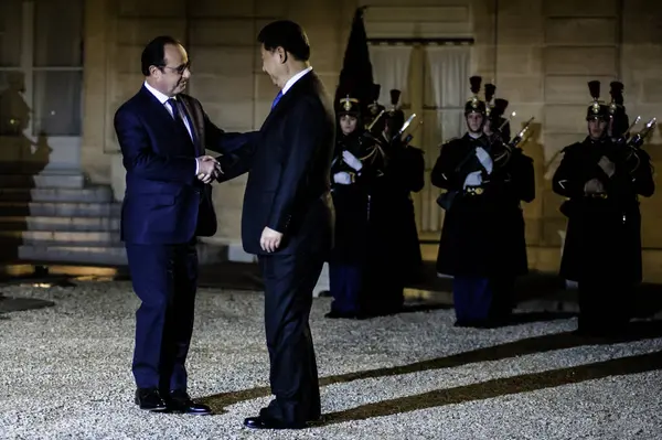 France Paris China President Jinping Shakes Hands France President Francois — Stock Photo, Image