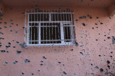 Diyarbakır 'ın yıkımı. Türk ordusunun merkez komutanlığı 500 'den fazla 
