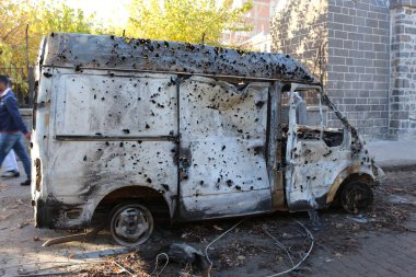 Diyarbakır 'ın yıkımı. Türk ordusunun merkez komutanlığı 500 'den fazla 