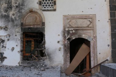 Diyarbakır 'ın yıkımı. Türk ordusunun merkez komutanlığı 500 'den fazla 