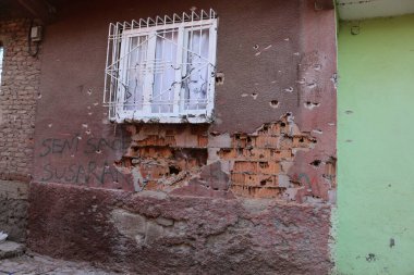 Diyarbakır 'ın yıkımı. Türk ordusunun merkez komutanlığı 500 'den fazla 