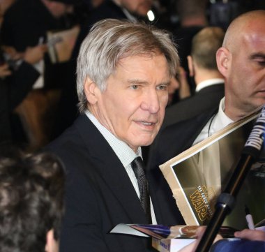 İngiltere, Londra - Aralık 2015: Star Wars 'un dünya prömiyeri: The Force Awakens