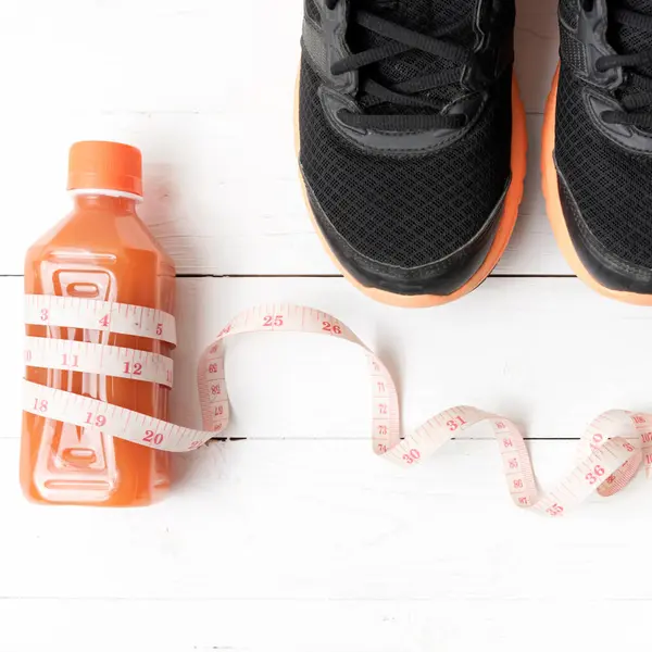 Running Shoes Orange Juice Phone — Stock Photo, Image