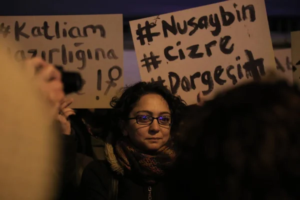 土耳其 伊斯坦布尔 Pkk夜间示威 — 图库照片
