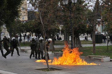 GREECE, Atina: 4 Şubat 2016 'da Atina' da büyük çaplı bir protesto sırasında göstericiler.    