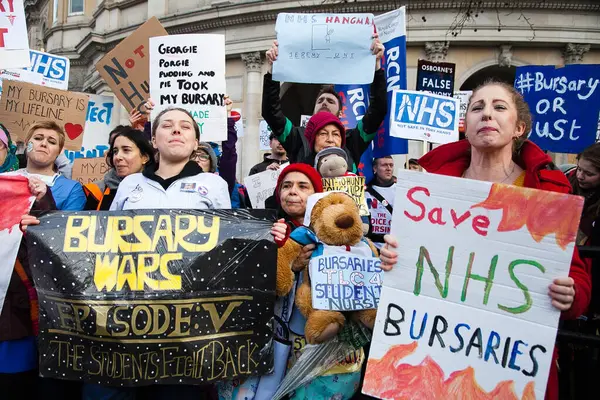 Reino Unido Londres Milhares Enfermeiras Juniores Seus Apoiantes Marcham Por — Fotografia de Stock