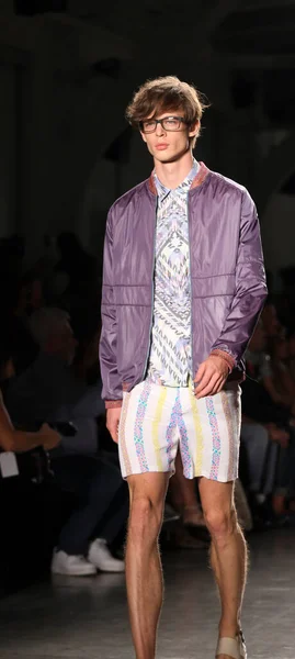 Caucasian Handsome Model Man Walking Podium Custo Barcelona Fashion Show — Stock Photo, Image