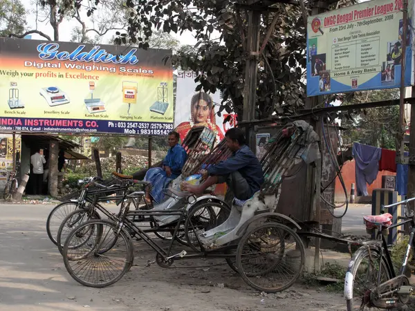 Rickshaw Driver Cidade Asiática — Fotografia de Stock