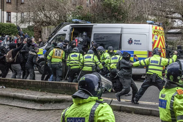 September 2020 Dover Far Right Protesters Clash Dover Police Immigration — Stock Photo, Image