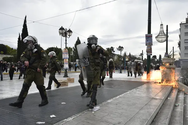 Greece Афіни Демонстранти Афінах Під Час Масового Протесту Лютого 2016 — стокове фото
