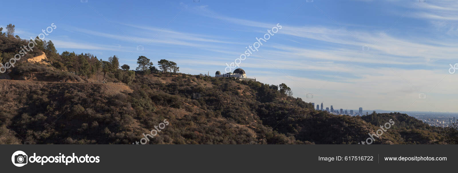 los angeles skyline with griffith observatory