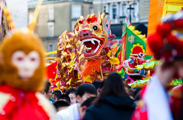 Pessoas Celebrando Ano Novo Chinês Londres — Fotografia de Stock
