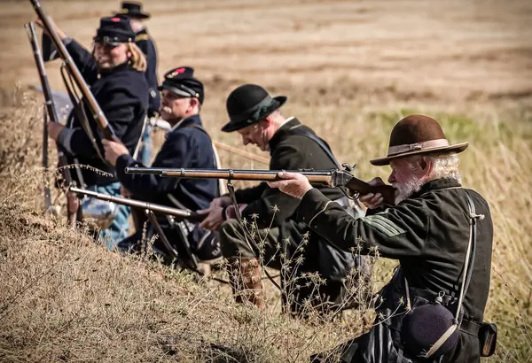 Union Snipers Take Aim Target Civil War Reenactment Anderson California — Stock Photo, Image
