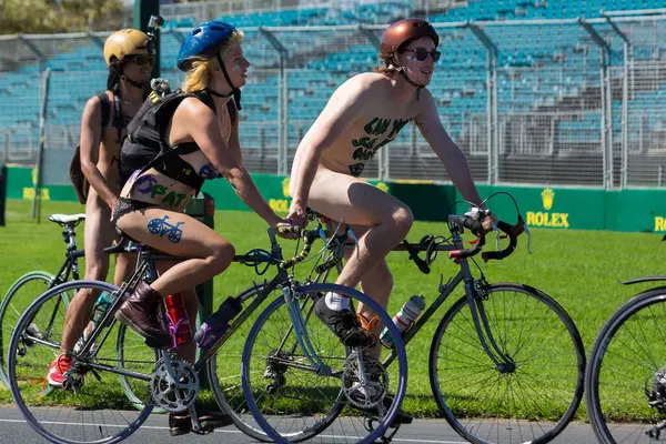 Melbourne Australia Cyclists Naked Biking — Stock Photo, Image