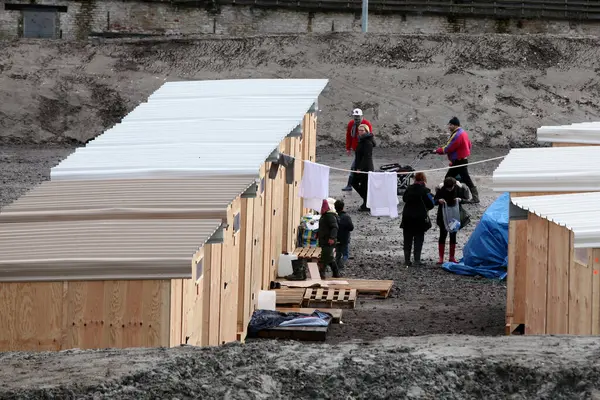 France Grande Synthe March 2016 Refugees Pictured Dismantling Migrants Camp — Stock Photo, Image