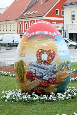 Katedralin önündeki Paskalya yumurtası, 3, Zagreb, 2016.