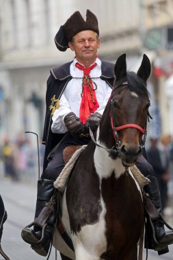 Zagreb 'deki Cravat Alayının Onur Muhafızları turistik ilgi odağı