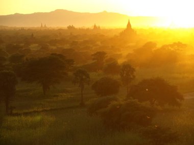 Bagan Arkeoloji Bölgesi 'ndeki tapınaklar ve pagodalar, Myanmar