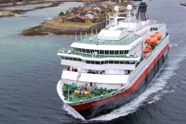 Nordland, Norveç 'teki Nord-Norge bölgesinde M.S Nord-norge.