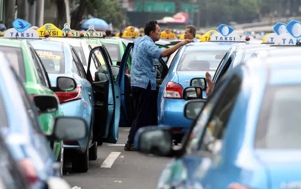 Indonesia Jakarta Taxis Drivers Gather Demonstration Held Conventional Ground Transportation — Stock Photo, Image